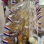 La Contie Climatisee Et Proche De Sarlat 度假居 *